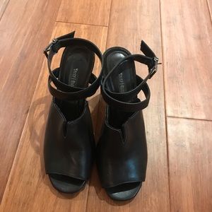 White House Black Market heels